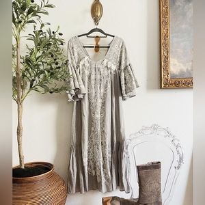 Maeve Gray Stripe Embroidered Maxi Sz 2